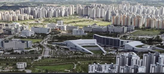 내포신도시의 충남도청사 전경./사진제공=충남도