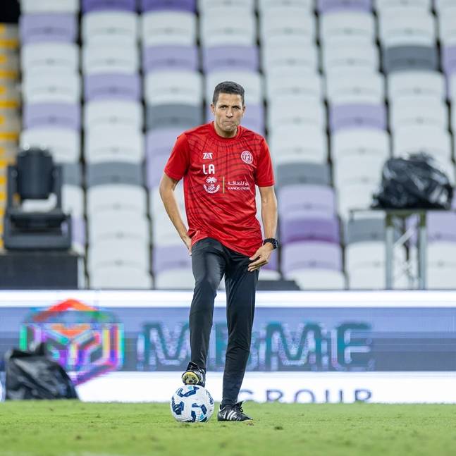 아무타 감독. /사진=알 자지라 공식 SNS