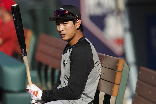 샌프란시스코 이정후가 20일(한국시간) 미국 캘리포니아주 애너하임 에인절 스타디움에서 열린 2025 메이저리그(ML) LA 에인절스 전에 앞서 경기를 준비하고 있다. 사진 | 애너하임=AP연합뉴스