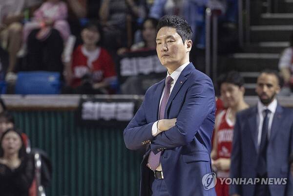 전희철 SK 감독. ⓒ연합뉴스