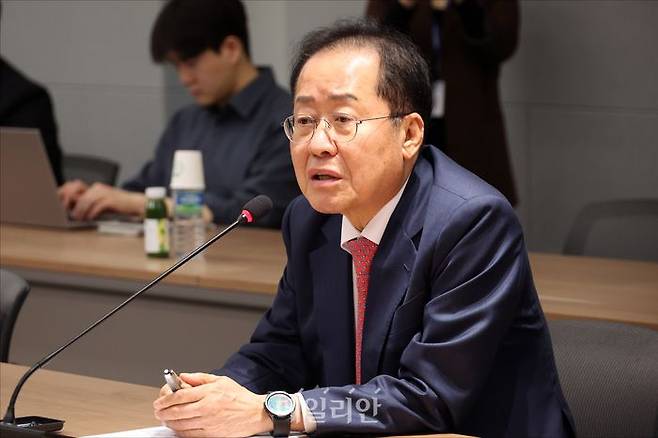 홍준표 국민의힘 대선 경선 후보가 지난 22일 오후 서울 용산구 대한의사협회에서 열린 간담회에서 인사말을 하고 있다. ⓒ데일리안 홍금표 기자