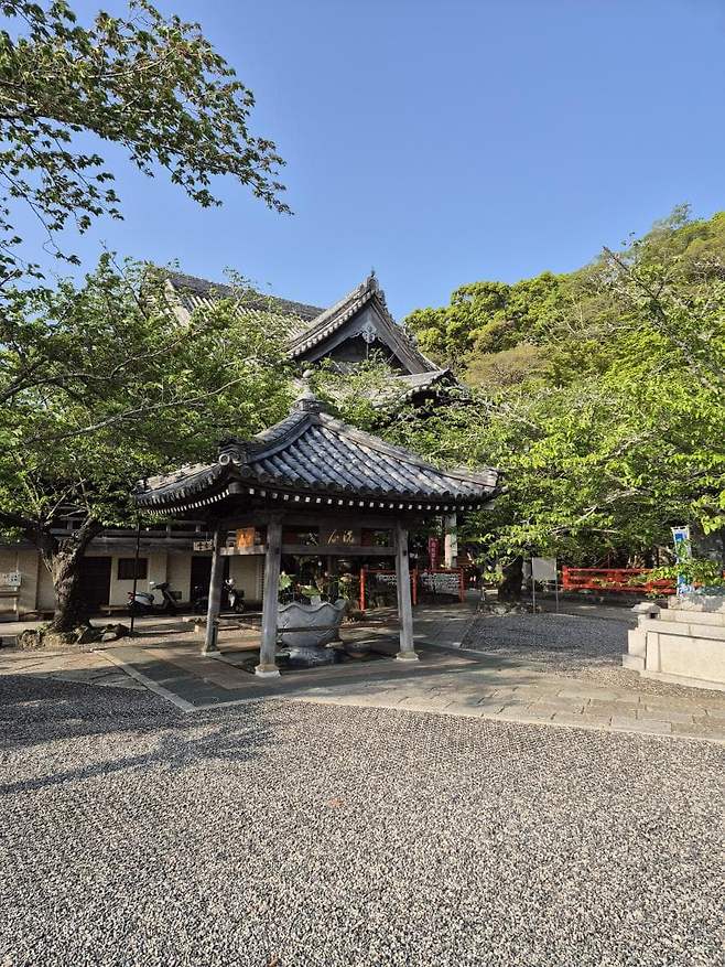 7fed8273b58669fe51ee80e64382707399aecd75e4f422e1bb3f70e629a4e2f7