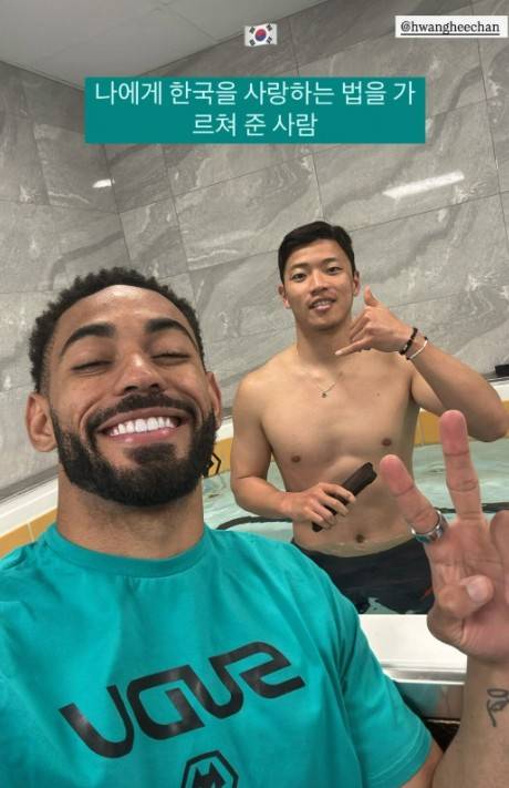 울버햄프턴 마테우스 쿠냐(왼쪽)와 황희찬. 사진=쿠냐 SNS