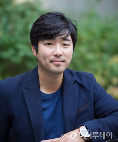 이병철 시인(문학평론가)