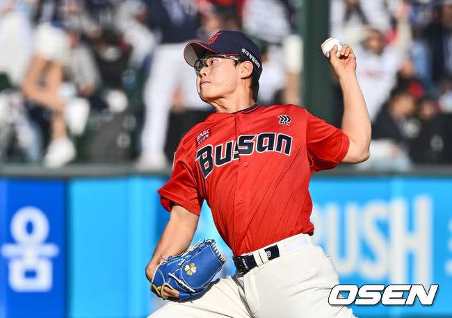 [OSEN=부산, 이석우 기자] 롯데 자이언츠 송재영 / foto0307@osen.co.kr