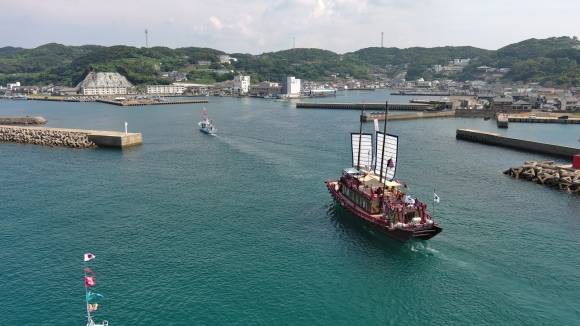 1763년 ‘계미수사록’ 등을 바탕으로 재현된 조선통신사선의 모습. 강원 삼척, 태백, 정선, 홍천, 인제 등에서 구한 70~150년 된 소나무를 활용했다. 무게 149t에 길이 34.5m, 너비 9.3m, 높이 5m에 달한다.  국립해양문화재연구소 제공