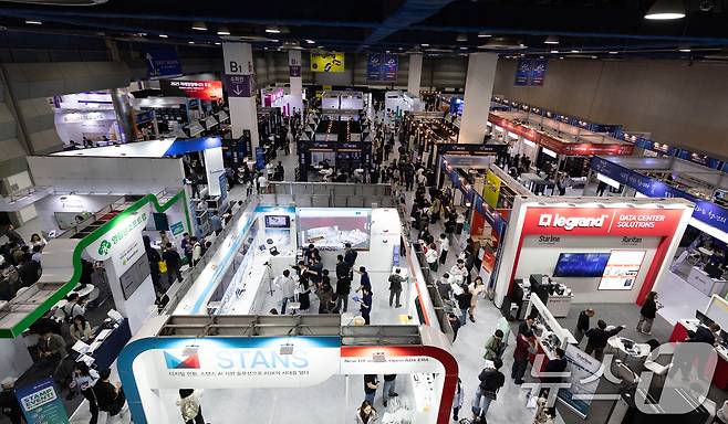 24일 서울 강남구 코엑스에서 열린 '2025 월드 IT쇼'2025.4.24/뉴스1 ⓒ News1 이승배 기자