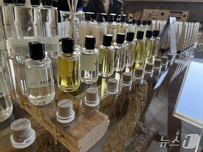 시로 성수에 전시된 프래그런스 제품들. ⓒ 뉴스1 김형준 기자