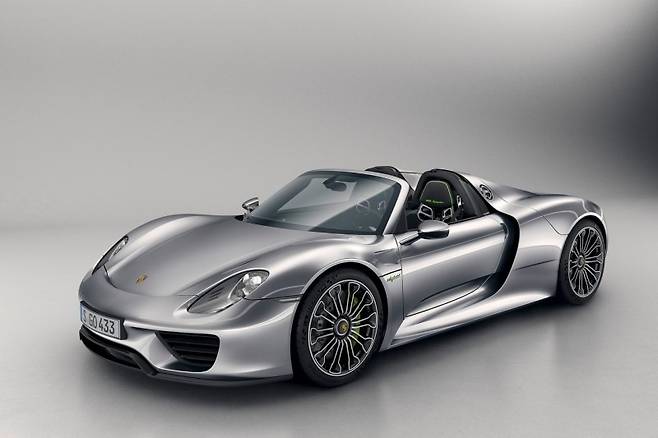 포르쉐 918 스파이더 하이브리드 모델. 사진=포르쉐