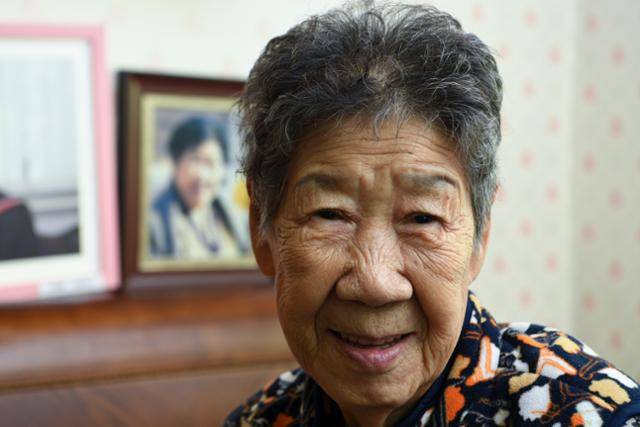 2019년 경기 광주시 소재의 위안부 피해자 쉼터인 나눔의 집에 거주 중이던 강일출 할머니. 당시 91세였던 그는 이제 치매 증상이 심해져 요양병원에 머물고 있다. 이한호 기자