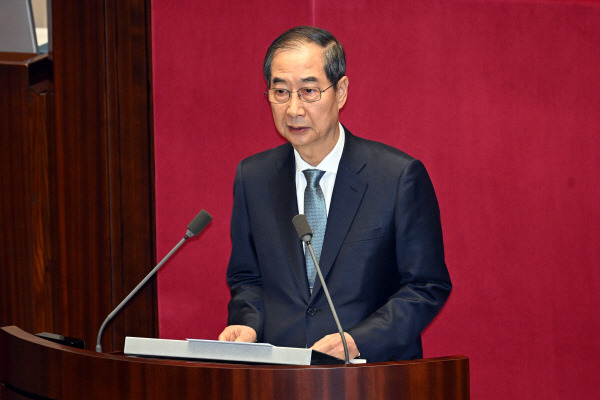 한덕수 대통령 권한대행 국무총리가 24일 서울 여의도 국회 본회의장에서 추가경정예산안 시정연설을 하고 있다. 연합뉴스