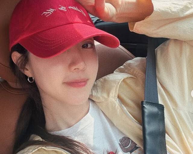 박한별이 카페에서 퇴근하며 근황 사진을 올렸다. / 박한별 소셜미디어 캡처