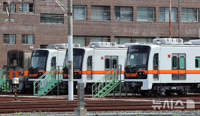 [부산=뉴시스] 하경민 기자 = 부산 도시철도 1호선 노포차량기지창. yulnetphoto@newsis.com