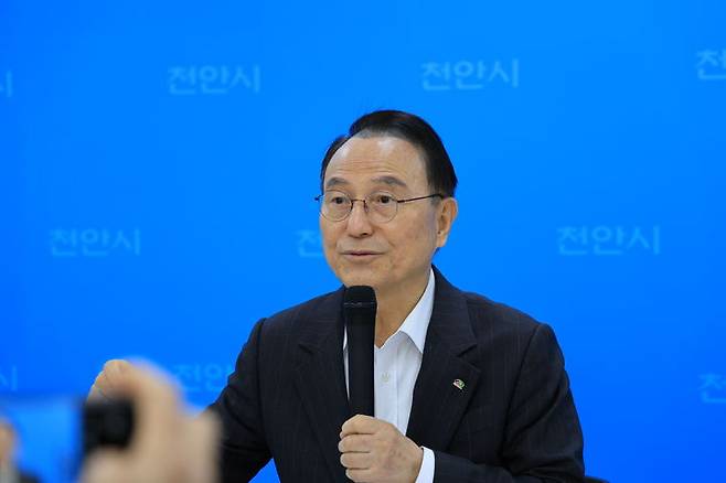 [천안=뉴시스] 박상돈 충남 천안시장. (사진=뉴시스 DB) *재판매 및 DB 금지