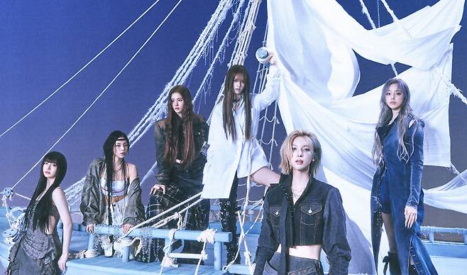 3월17일 미니 4집 <Fe3O4: FORWARD>를 발표한 걸그룹 엔믹스. ⓒJYP엔터테인먼트 제공