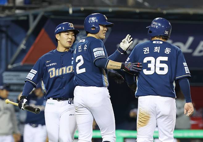 ▲ 왼쪽부터 NC 김휘집 박민우 권희동 ⓒ 연합뉴스