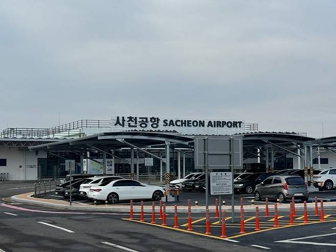 사천공항 전경. 경남도 제공