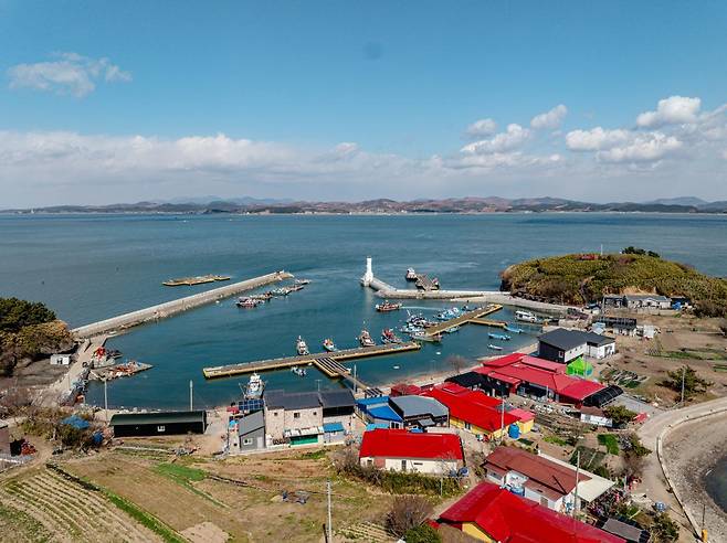 죽도. 홍성군 제공