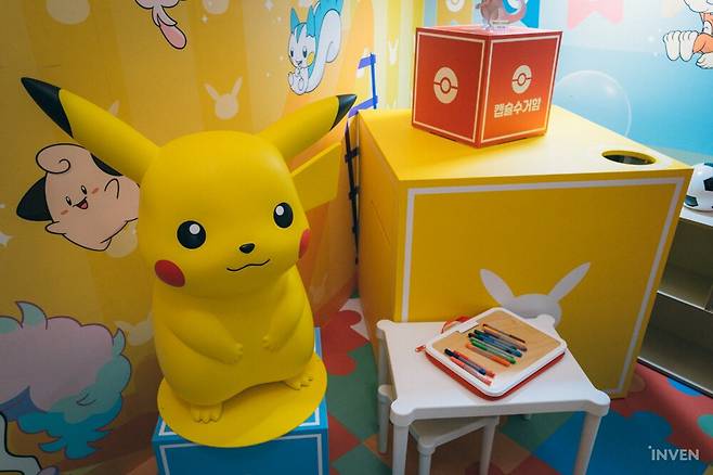 ▲ 대기를 마치고 들어온 팝업 스토어 내부는