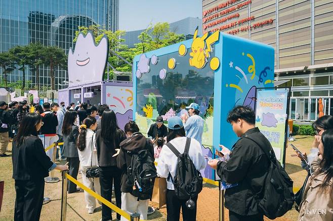 ▲ 역시나 줄이 대단했는데, 주말에는 얼마나 더 길지 기대가 됩니다