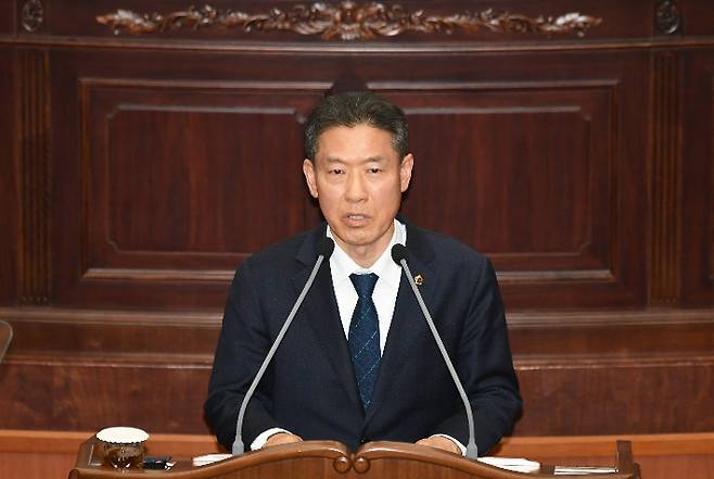 유형준 도의원. 경남도의회 제공