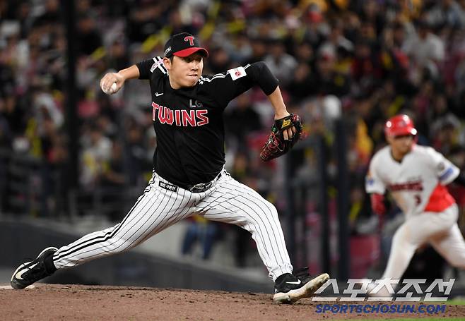 25일 광주 기아챔피언스필드에서 열린 KIA 타이거즈와 LG 트윈스의 경기. LG 박명근이 역투하고 있다. 광주=박재만 기자 pjm@sportschosun.com/2025.04.25/