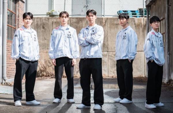 DRX 선수단의 모습 (LCK 제공)