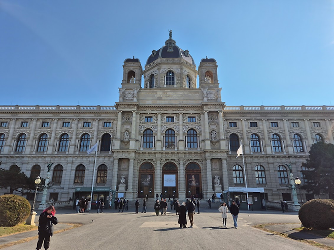 유럽에서 만난 가장 화려한 미술관. 빈 미술사 박물관. ©김슬기