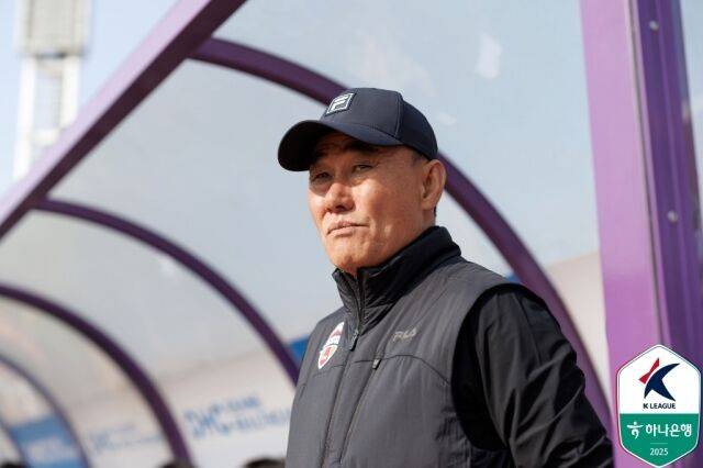 김학범 제주SK 감독/한국프로축구연맹