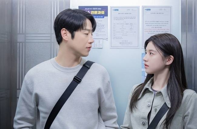 tvN ‘언젠가는 슬기로울 전공의생활’ 제공