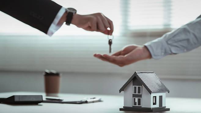 이중양도에 따른 배임죄 성립 여부는 부동산과 동산이 다르다.[사진｜게티이미지뱅크]