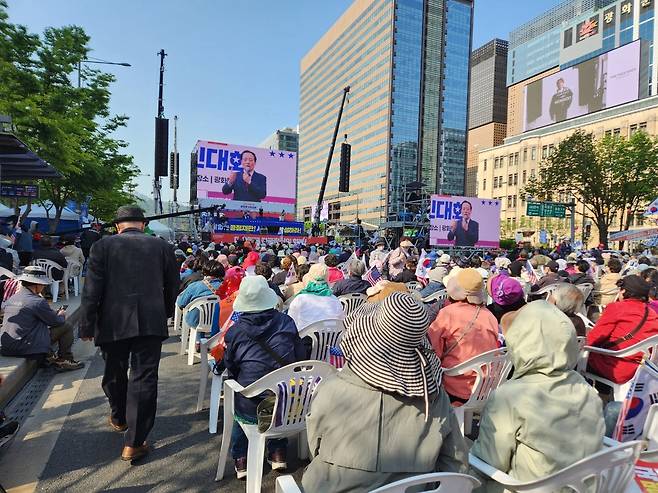 대한민국바로세우기운동본부 주최 '광화문 국민대회' [촬영 김준태]
