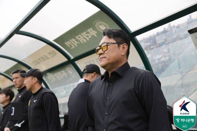 김현석 전남 드래곤즈 감독./프로축구연맹