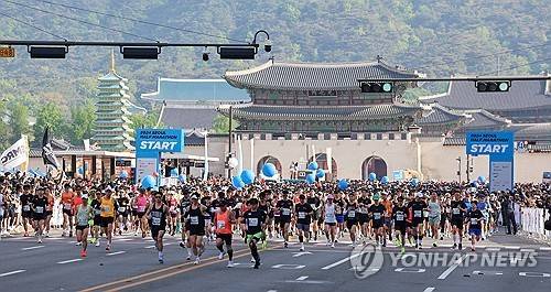 지난해 서울 도심에서 개최된 마라톤대회 [연합뉴스 자료사진. 재판매 및 DB 금지]
