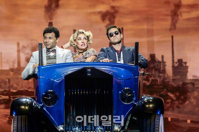 뮤지컬 ‘위대한 개츠비’ 영국 웨스트엔드 공연의 한 장면(사진=오디컴퍼니/ⓒJohan Persson)