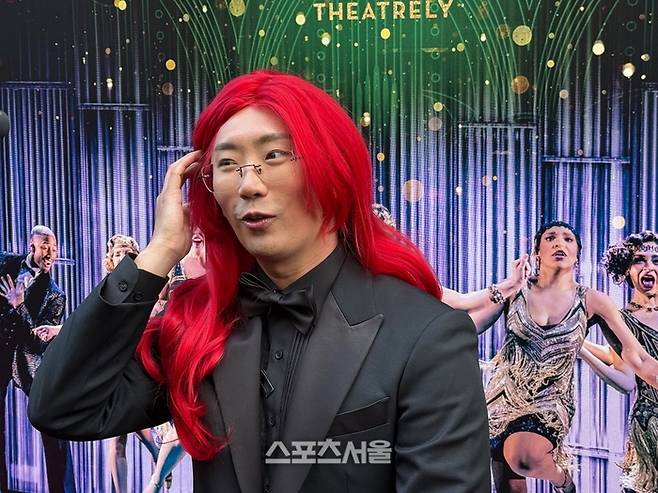 개그맨 이창호가 지난 24일(현지 시간) 영국 런던 콜리세움에서 뮤지컬 ‘위대한 개츠비’ 레드카펫 행사에 참석해 개막을 축하했다. 사진 | 표권향 기자 gioia@sportsseoul.com