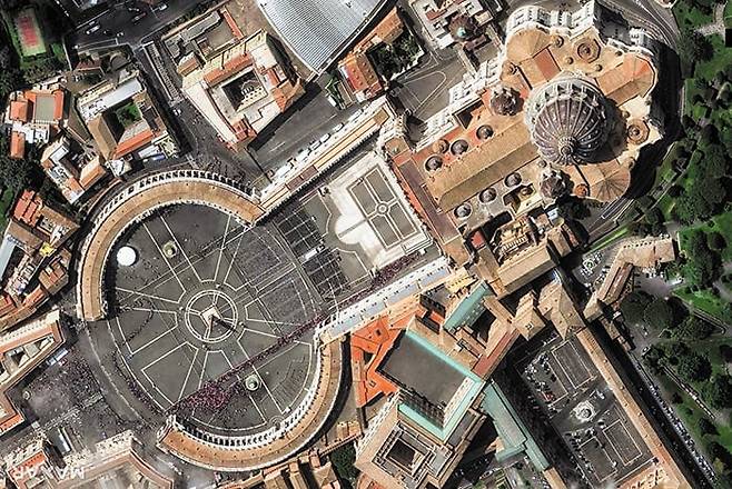 성 베드로 대성당과 성 베드로 광장. /AFP 연합뉴스