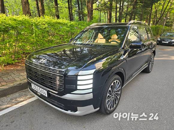 현대차 '디 올 뉴 팰리세이드' 하이브리드 정측면. [사진=김종성 기자]