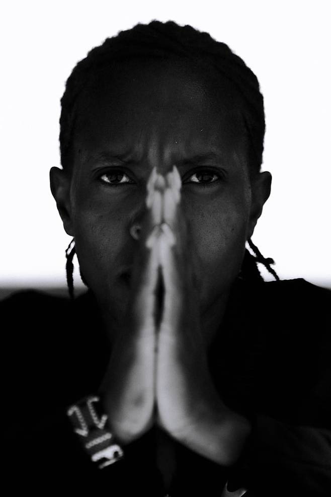 남녀 선수 통틀어 올림픽 1500m 종목에서 3회 연속 금메달(2016, 2020, 2024년)을 획득한 최초의 선수이자 1500미터와 1마일에서 세계 신기록을 세운 케냐의 육상 선수 페이스 키피에곤(Faith Kipyegon).