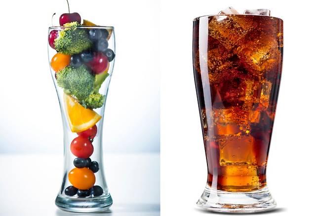 과일을 갈아 만드는 음료인 '스무디'가 콜라와 같은 탄산음료만큼 몸에 해로운 영향을 준다는 전문가 경고가 나왔다. /사진=이미지투데이