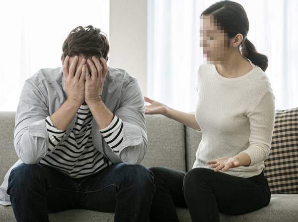 외도를 저질렀지만 자녀 양육권을 주장하고 싶다는 여성의 사연이 전해졌다. 사진은 기사와 직접적인 관련 없는 삽화. /삽화=이미지투데이