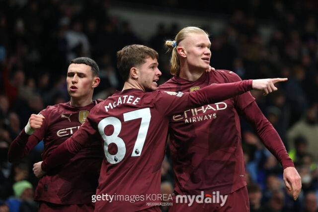 맨유가 라이벌 맨시티의 미드필더 매카티 영입을 노리고 있다./게티이미지코리아