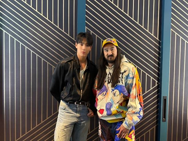 몬스타엑스 셔누, DJ 스티브 아오키와 기습 콜라보..EDC 코리아 깜짝 등장