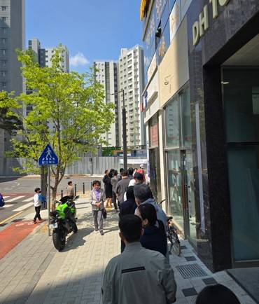 위례시 한 대리점 풍경 [독자 제공]