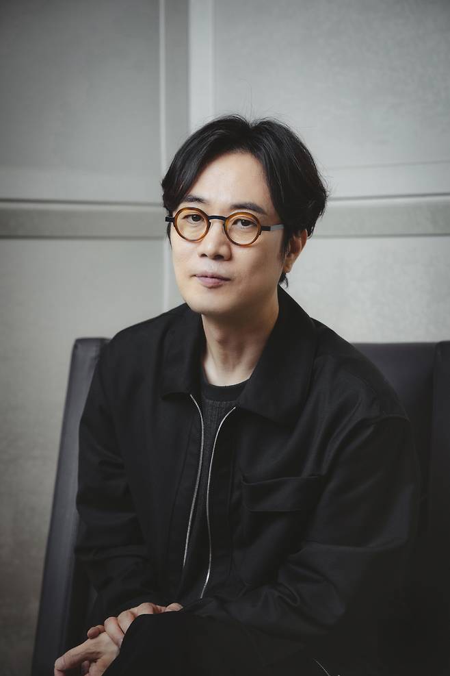 사진=NEW, 수필픔