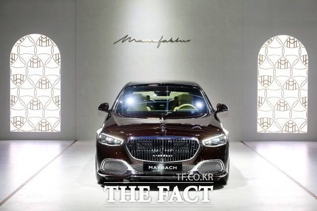 사진은 메르세데스-마이바흐 S680(마누팍투어 옵션 적용) /메르세데스-벤츠 코리아