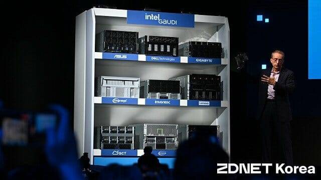 지난 해 6월 컴퓨텍스 2024 기간 중 공개된 가우디3 탑재 서버 시제품. (사진=지디넷코리아)