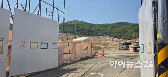 서울 은평구 갈현동 '갈현1구역'에서 철거 작업이 진행 중이다. [사진=이수현 기자]