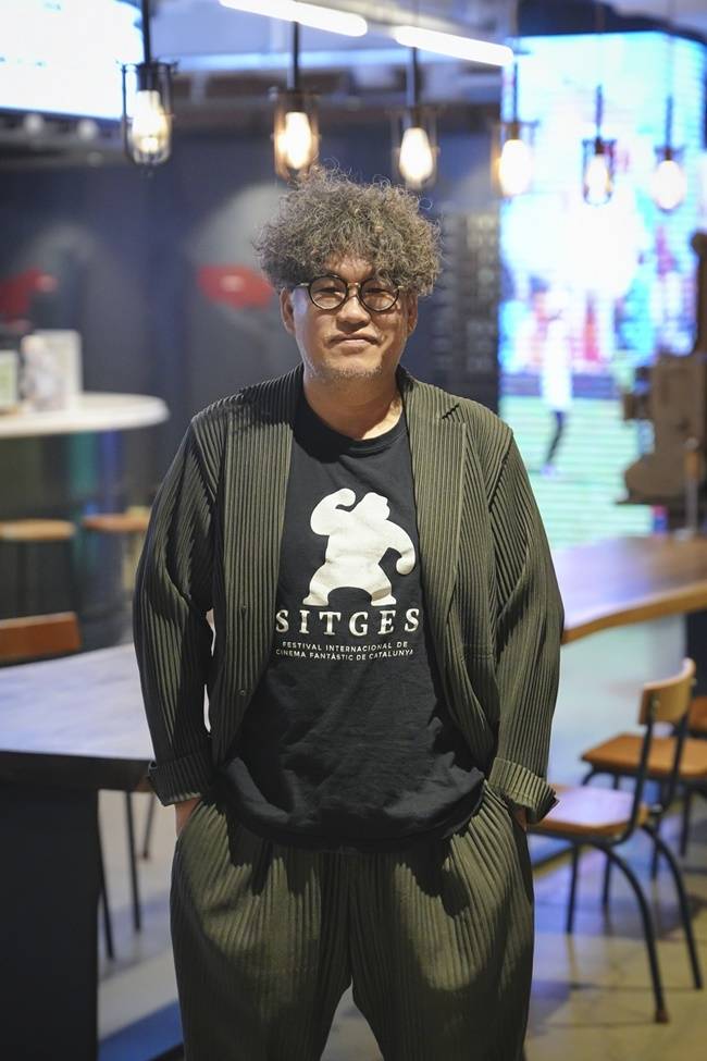 김홍선 감독(사진제공=웨이브)