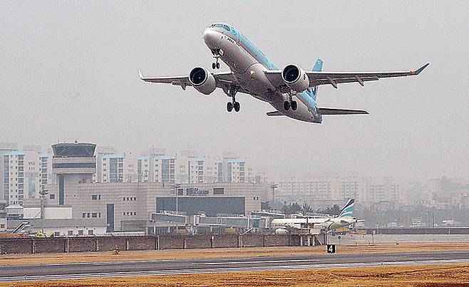 울산공항. 울산공항 포토뱅크